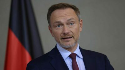 Lindner zieht die Notbremse: Haushaltssperre für alle Ministerien