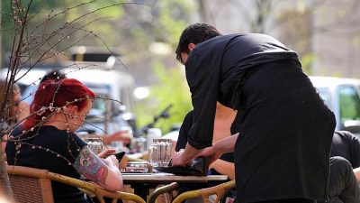 Lindner gibt SPD und Grünen Verantwortung für höhere Gastro-Steuer