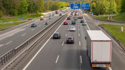 Unfallforscher: Aggressives Verhalten im Verkehr nimmt zu