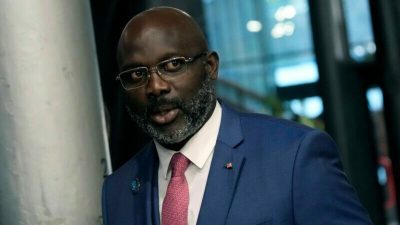 Liberia vor Regierungswechsel: Weah räumt Niederlage ein